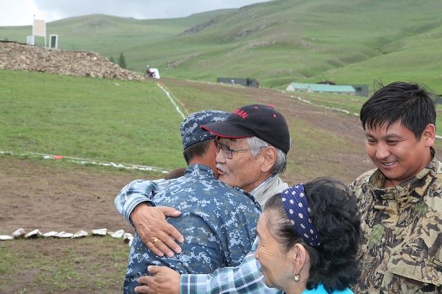 П.Цэрэндагва: Ач хүүгээ нүүр улайлгахгүй суралцана гэдэгт эргэлзэхгүй байна